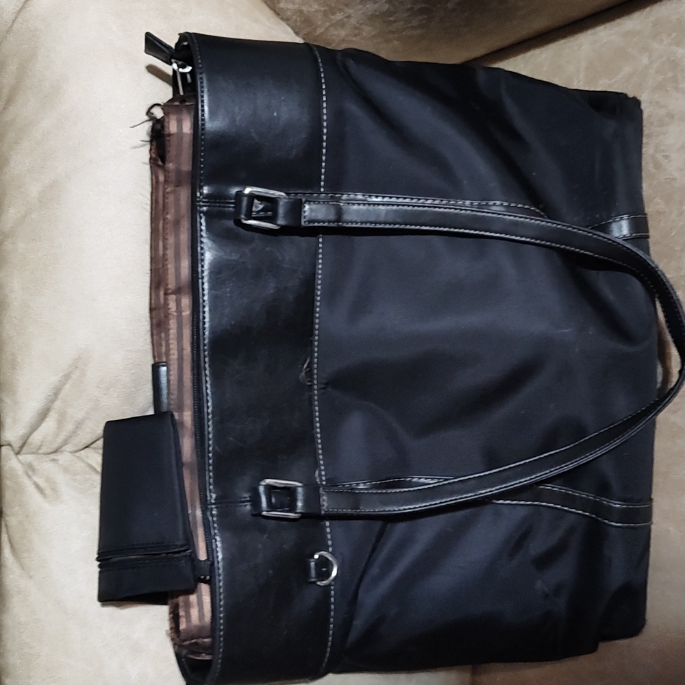 Black computer bag